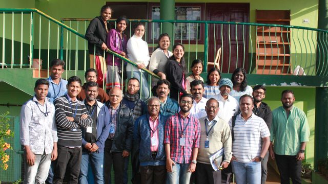 Ora por un estilo de vida evangelstico en la India