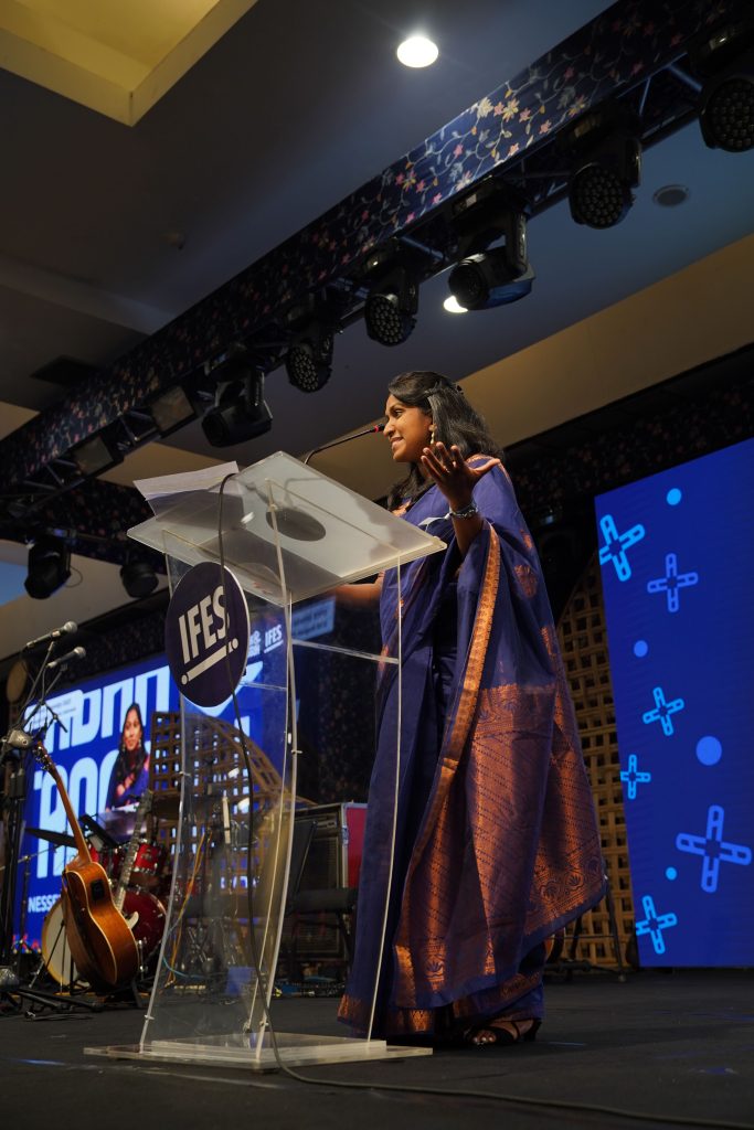 conferencia, líder estudiantil, orador estudiantil